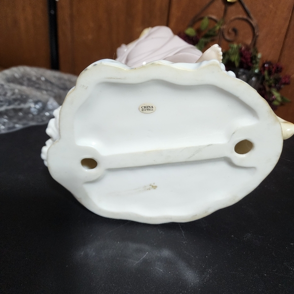 O'WELL EUC 12" PORCELAIN ANGEL SEASHELL 2002 COLLECTORS EDITION - Picture 8 of 8